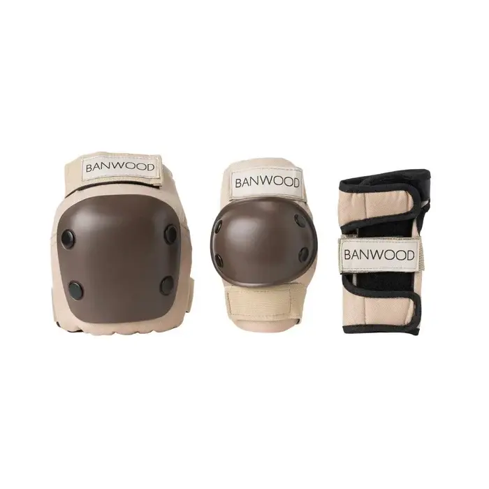 Banwood Protective gear.webp
