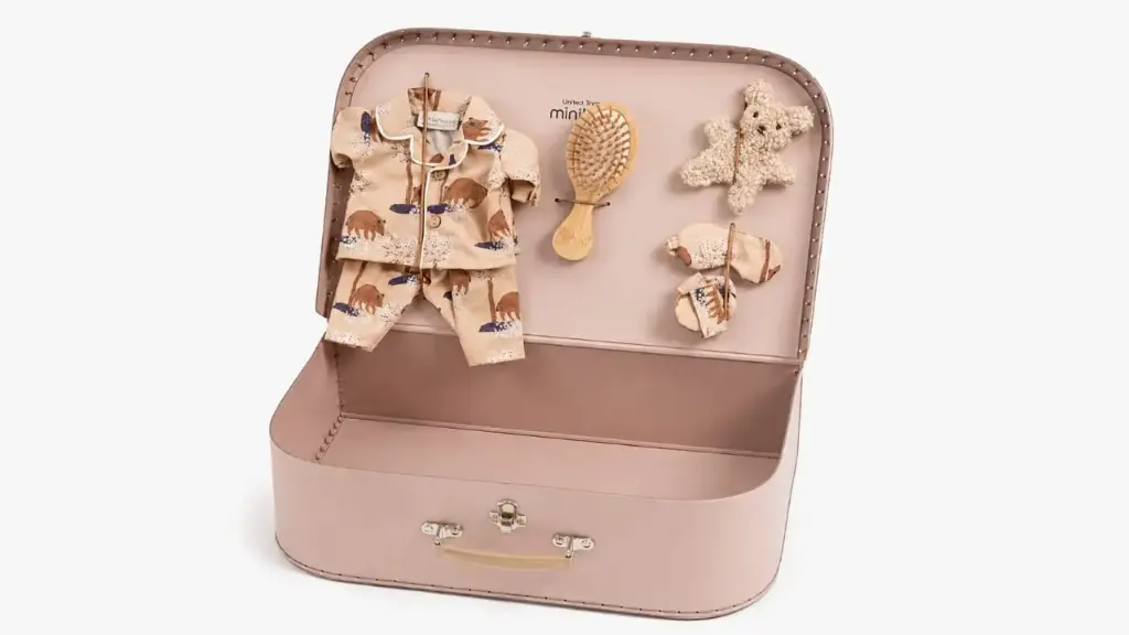 Minikane Ma Valise D'Antan Le Quotidien Garcon Gedeon 